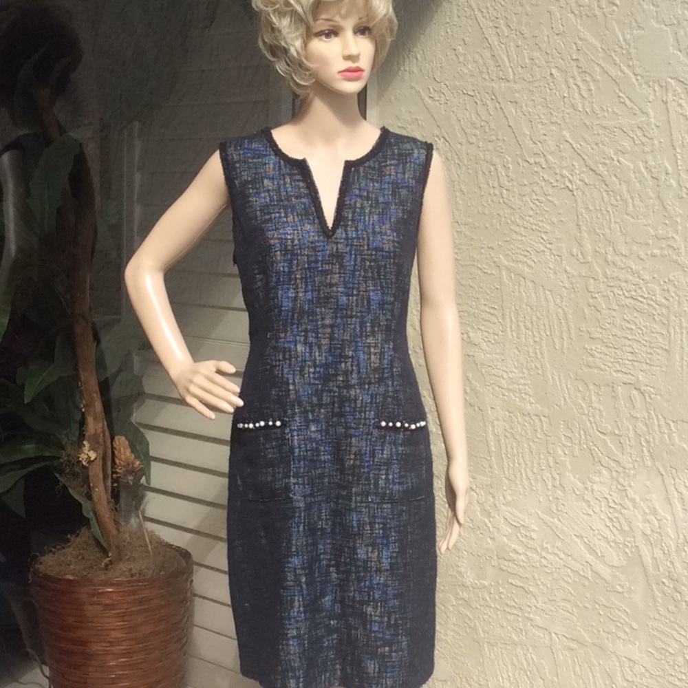 Karl Lagerfeld Paris dress